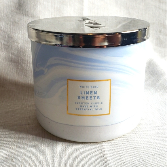 BBW LINEN SHEETS CANDLE